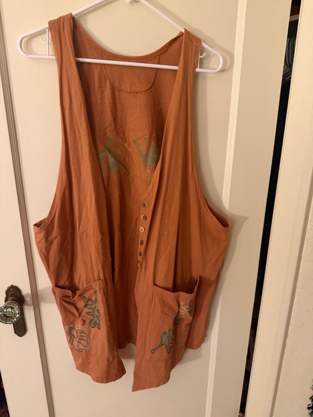 Blue Fish Rust Orange Button-Front Pocket Tank